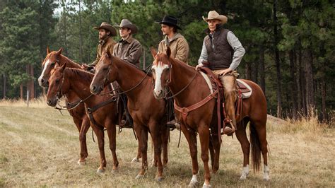 Review ‘yellowstone Wrangles Daddy Issues On The Range The New York