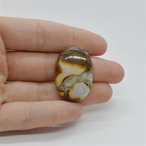 Cabochon Jasp Cobra 32x22x8mm C52 STONEMANIA