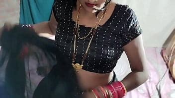 Indian Xxx Desi Video Black Saree Blouse Petticoat And Panty XVIDEOS