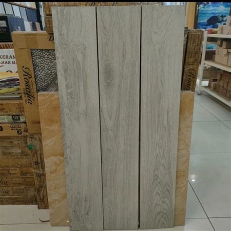 Jual Granit Keramik Lantai Roman Motif Kayu X Bgt R Dort