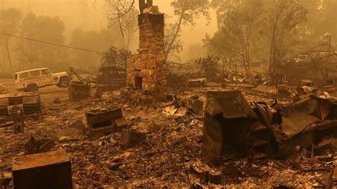 Dos Muertos Miles De Evacuados Y Naturaleza Devastada Así Se Vive El