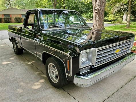 Chevrolet Silverado Pickup Black Rwd Automatic For Sale