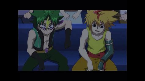 Beyblade Burst Surge Valt Und Rantaro Gegen Hyuga Und Hikaru Runde 2 Teil 4 Youtube