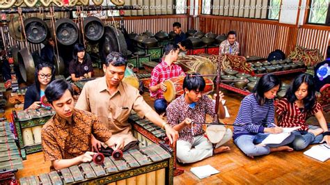 Unesco Tetapkan Gamelan Sebagai Warisan Budaya Dunia Bentancoid