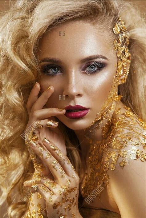 Beautiful Lips Beautiful Women Beautiful Images Blond Facial Merna Photoshoot Makeup Gold