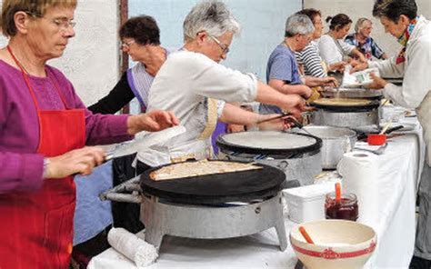 Paroisse 1 200 Visiteurs Au Vide Greniers Des Sept Clochers Le