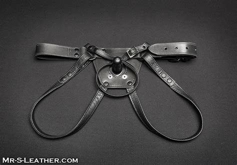 Postroj Mr S Leather Vac U Lock Dildo Harness Gaymegastore