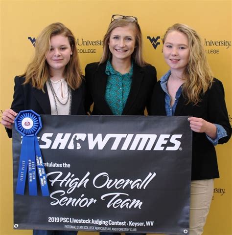 Students Take Top Awards In Colleges Livestock Judging Competition