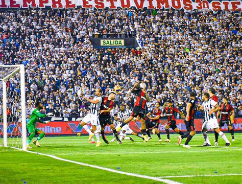 Alianza History 📜💙 2️⃣6️⃣🏆 On Twitter 🖼️ Alianza Lima Se Consagró BicampeÓn 🏆🏆 Y Como El Más