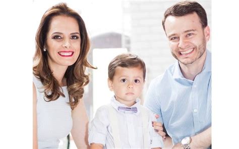 Maria Foi Adotada Como Jo O Conta Casal Gay Que Adotou Tr S Crian As Uma Dela Transg Nero