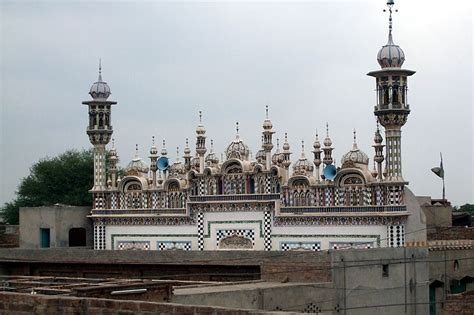 Archivo Muhammadi Masjid A Mosque With Beautiful Minarets