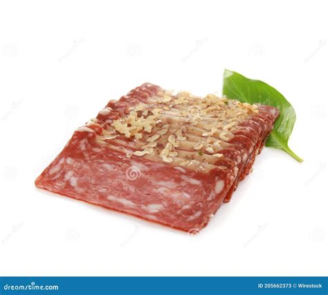 Conjunto De Salame Fatiado Isolado Em Fundo Branco Imagem De Stock