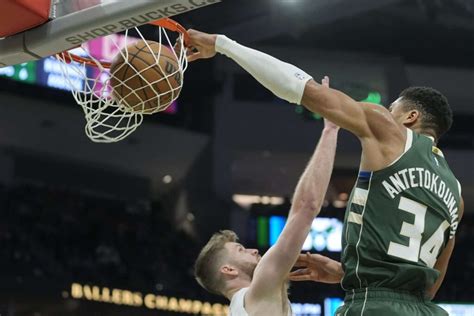 Antetokounmpo Gets Triple Double As Bucks Beat Cavs 126 116 In 1st Game Since Griffin Was Fired