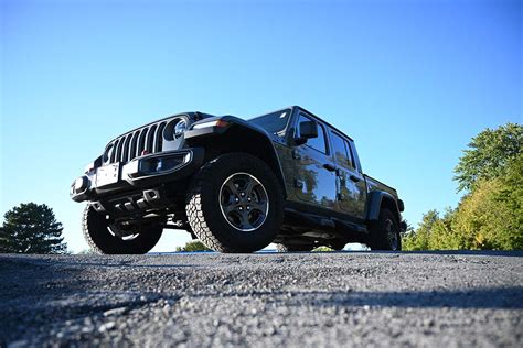 Jeep Gladiator Lifted (Guide, Cost, Lift Kits) - Off-Roading Pro