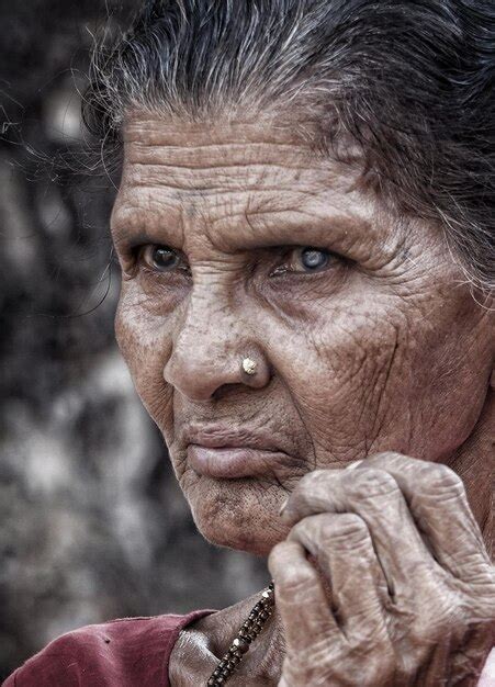 Premium Photo Close Up Of Thoughtful Senior Woman