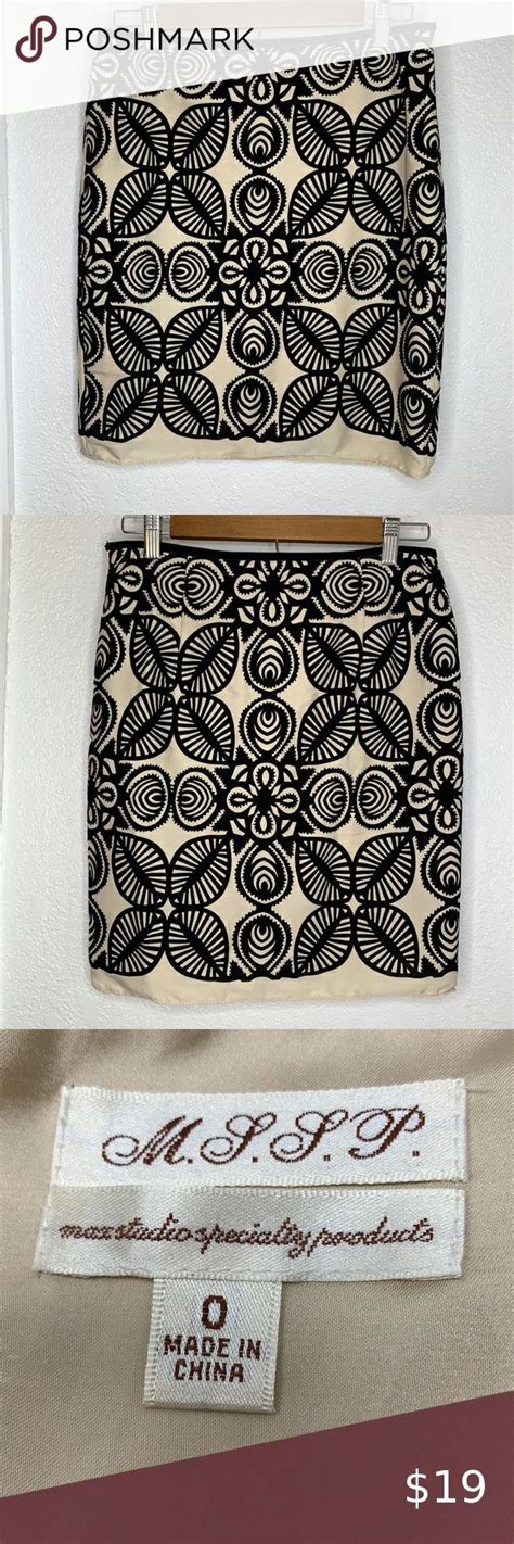 Max Studio Nude Black Geometric Lined Short Skirt Short Skirts Max