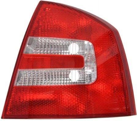 Lampa Tylna Pemebla Skoda Octavia Ii Hatchback 04 12 Lampa Tylna Prawa