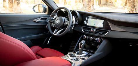 Alfa Romeo 2022 Giulia Interior