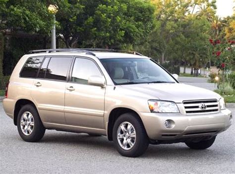 2005 Toyota Highlander Price, Value, Depreciation & Reviews | Kelley ...