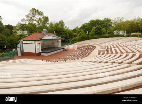 The Kelvingrove Bandstand Hi Res Stock Photography And Images Alamy