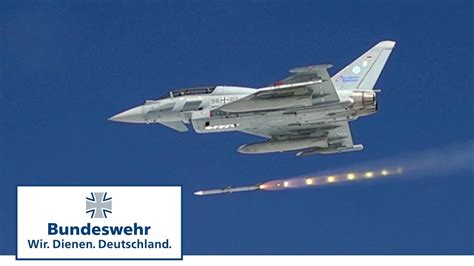 Eurofighter Im Luftkampf Angriff Mit Raketen Bundeswehr YouTube