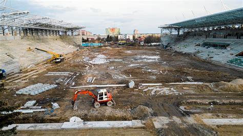 Radomskie Centrum Sportu Nieco Ponad Dwa Miesi Ce Do Zako Czenia