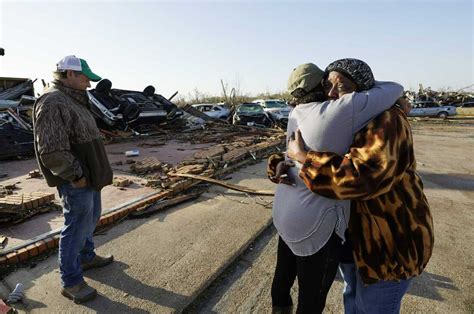 Photos show the devastation caused by the deadly Mississippi tornado ...