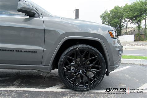 Jeep Grand Cherokee With 24in Vossen Hf2 Wheels And Toyo Proxes Stiii Tires A Photo On Flickriver