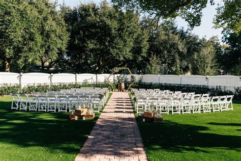 Outdoor Garden Wedding Ceremony | Garden weddings ceremony, Outdoor ...