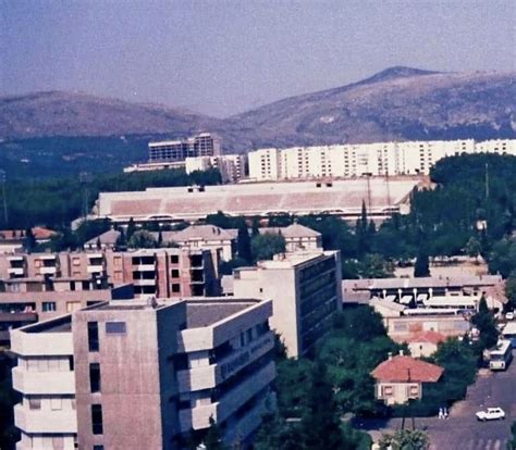 Pogled iz ulice Stjepana Radića na Bijeli brijeg bolnica u izgradnji