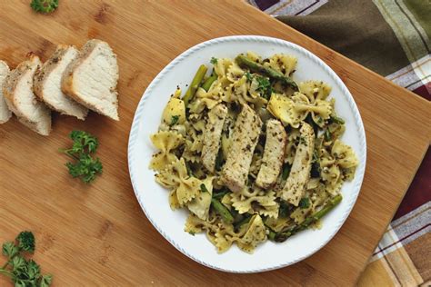 Simple Roasted Pork Tenderloin Pesto Pasta