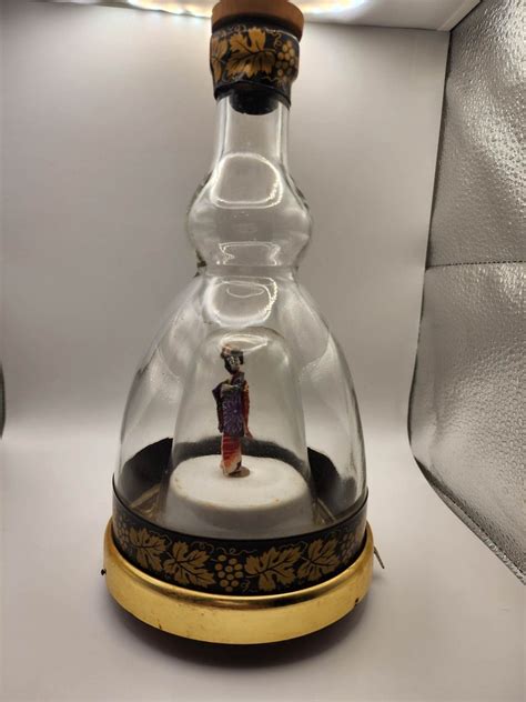 Geisha Musical Sake Decanter Made By Okura Shuzo Co LTD Japan Liquor