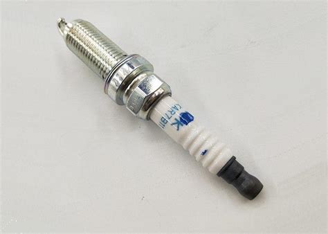 Свеча зажигания иридиевая VK56VD 22401-ZE01B Infiniti - купить в ...