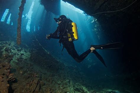 Pdrebreather Wreck1280x853 Dive The Maldives