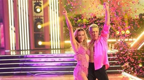 Barry Williams eliminated from Dancing With the Stars leaving fans ...