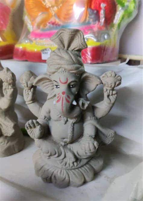 Eco Friendly Clay Ganesha Statue At Rs 200 Piece Clay Ganesh Statue