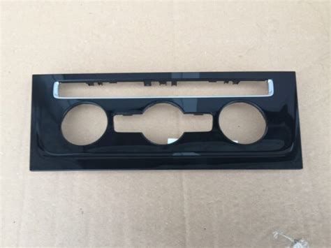 Prima pagină VOLKSWAGEN VW Golf 7 Ornament trim climatronic VW