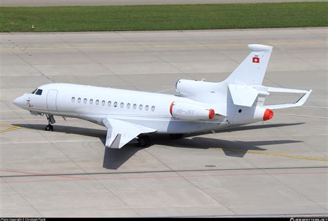 HB JST CAT Aviation Dassault Falcon 7X Photo By Christoph Plank ID