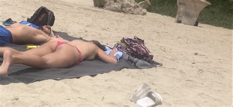 More OC Beach Beach Bikini Forum