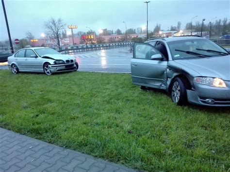 Lublin Zderzenie Bmw Z Audi Na Rondzie Przy Makro Lublin112 Pl