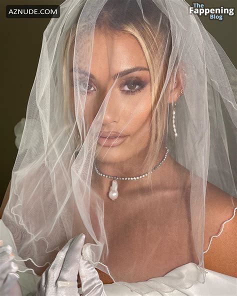 Montana Tucker Sexy Flaunts Her Hot Cleavage Legs And Curvaceous Figure In Various Photos