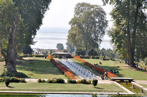 Nishat Bagh, Srinagar, Kashmir, India – ΞXPLΞARTH