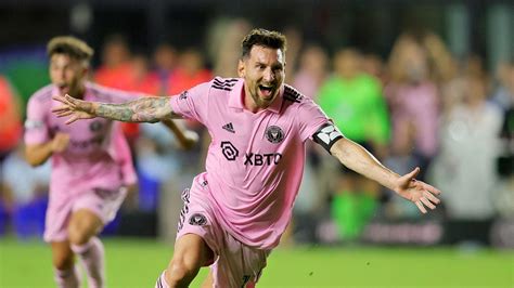 Lionel Messi scores exhilarating game-winning goal in MLS debut | Fox News