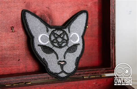 Pentagram Cat Iron On Patch Owlish Arts Iron On Patches Pentagram