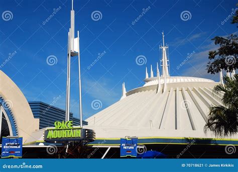 Walt Disney World Space Mountain Editorial Photo - Image of future ...