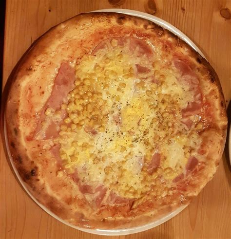 Pizza Raffaello Ei Pizzeria Mafiosi Alland