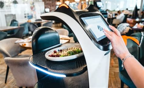 How Robot Waiters Are Transforming The Dining Industry Tech Base World