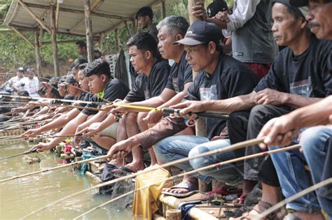 Relawan Ganjar Di Sukabumi Gelar Lomba Mancing