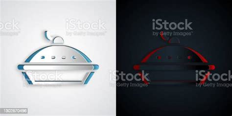 종이 컷 수제 파이 아이콘 회색과 검은 색 배경에 격리 종이 아트 스타일 벡터 3차원 형태에 대한 스톡 벡터 아트 및 기타