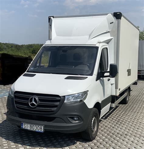 Mercedes Sprinter Plandeka Z Wind Palet Kr L Rent A Car